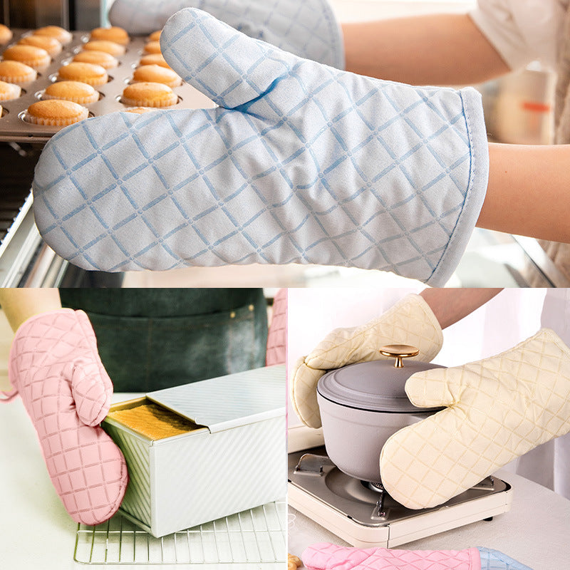 Heat Resistant Oven Mitts — Blue Grid Design